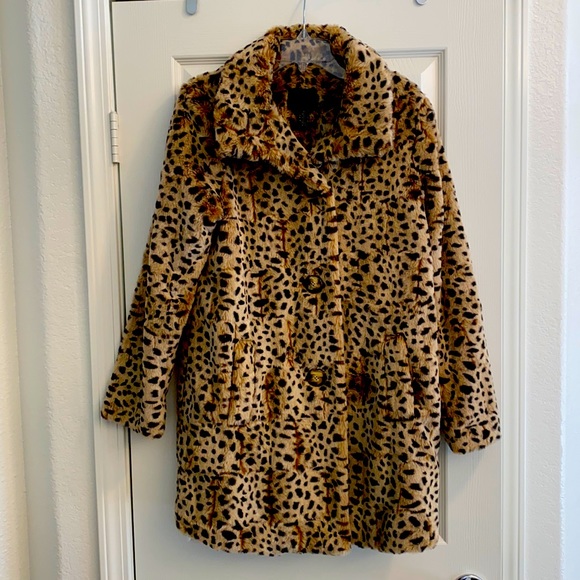 Lucky Brand Jackets & Blazers - Lucky Brand Leopard Faux Fur Coat